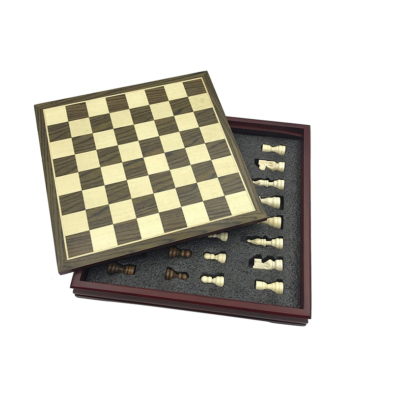 לוח שחמט מקצועי מעץ בעיצוב מהודר